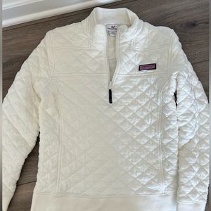 Women’s Vineyard Vines quarter zip quilted pullover
